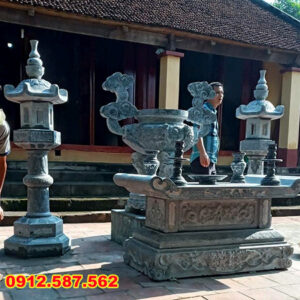 Bộ đồ thờ bằng đá đẹp gồm bàn thờ, lư hương, đèn đá, chóe đá chế tác tại Ninh Bình