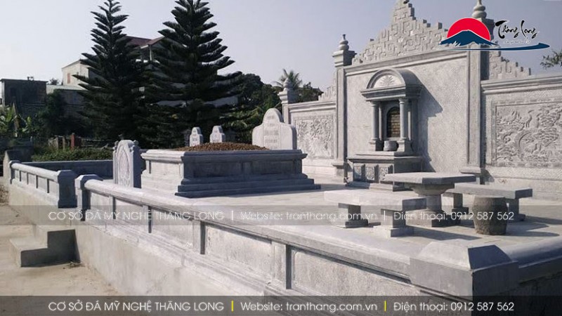 Lăng mộ bức hậu lớn