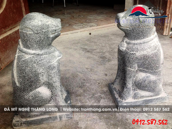 khuyển đá cổ đẹp