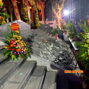 Chiếu đá nhà thờ đẹp - Mẫu chiếu rồng đá nguyên khối - Đá Thăng Long 004