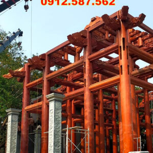 Cột đá tự nhiên đẹp – Mẫu cột đá nhà thờ, nhà gỗ, từ đường cao cấp Mẫu 19