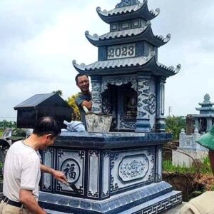 Mộ đá ba mái – Mẫu mộ đá truyền thống đẹp, uy nghi - Mẫu 04