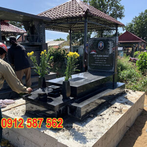 Mộ đá hoa cương granite đẹp | Đá Thăng Long | Mẫu 031