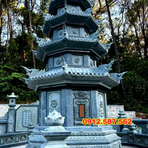Mộ tháp đá Đá Thăng Long Mẫu 006 dáng cao tầng bằng đá xanh