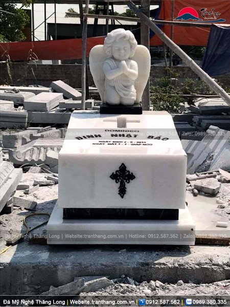 mộ công giáo bằng đá trắng
