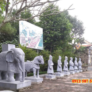 Mẫu tượng voi đá xanh tự nhiên, linh vật phong thủy chạm khắc tinh xảo.